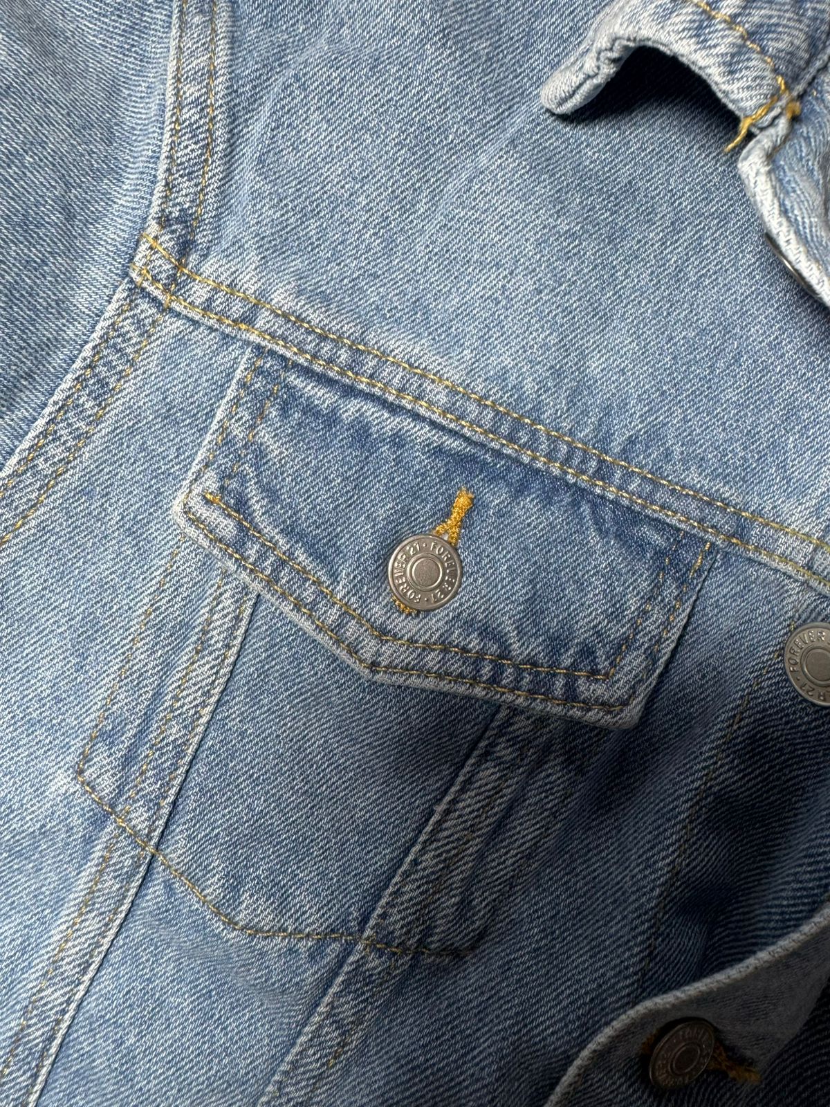 ICE-BLUE DENIM JACKET